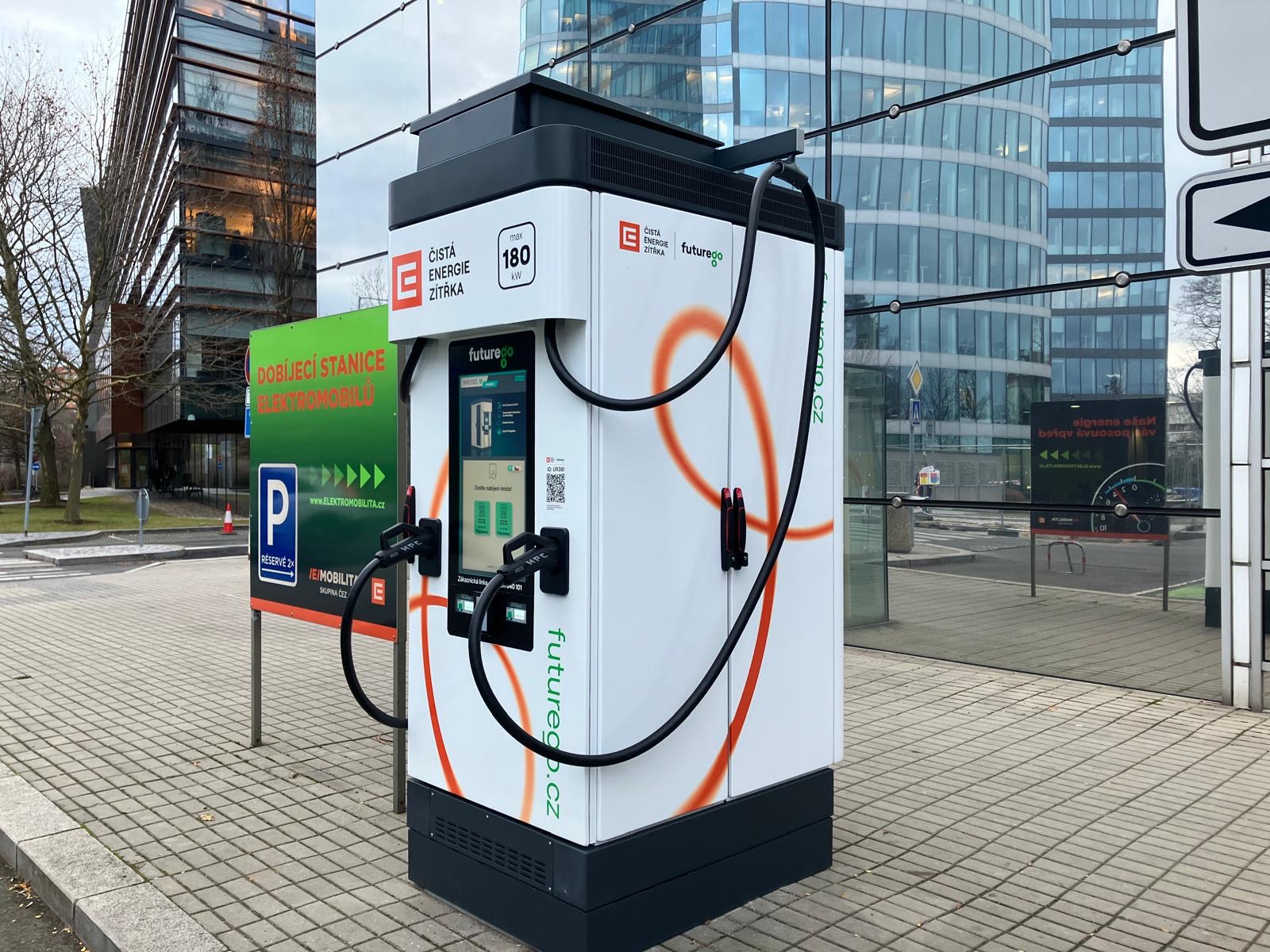 Super dobíječkanabíječka ČEZ